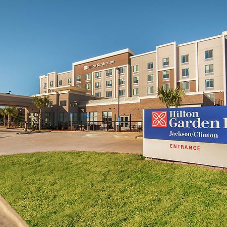 Hilton Garden Inn Jackson/Клінтон Екстер'єр фото