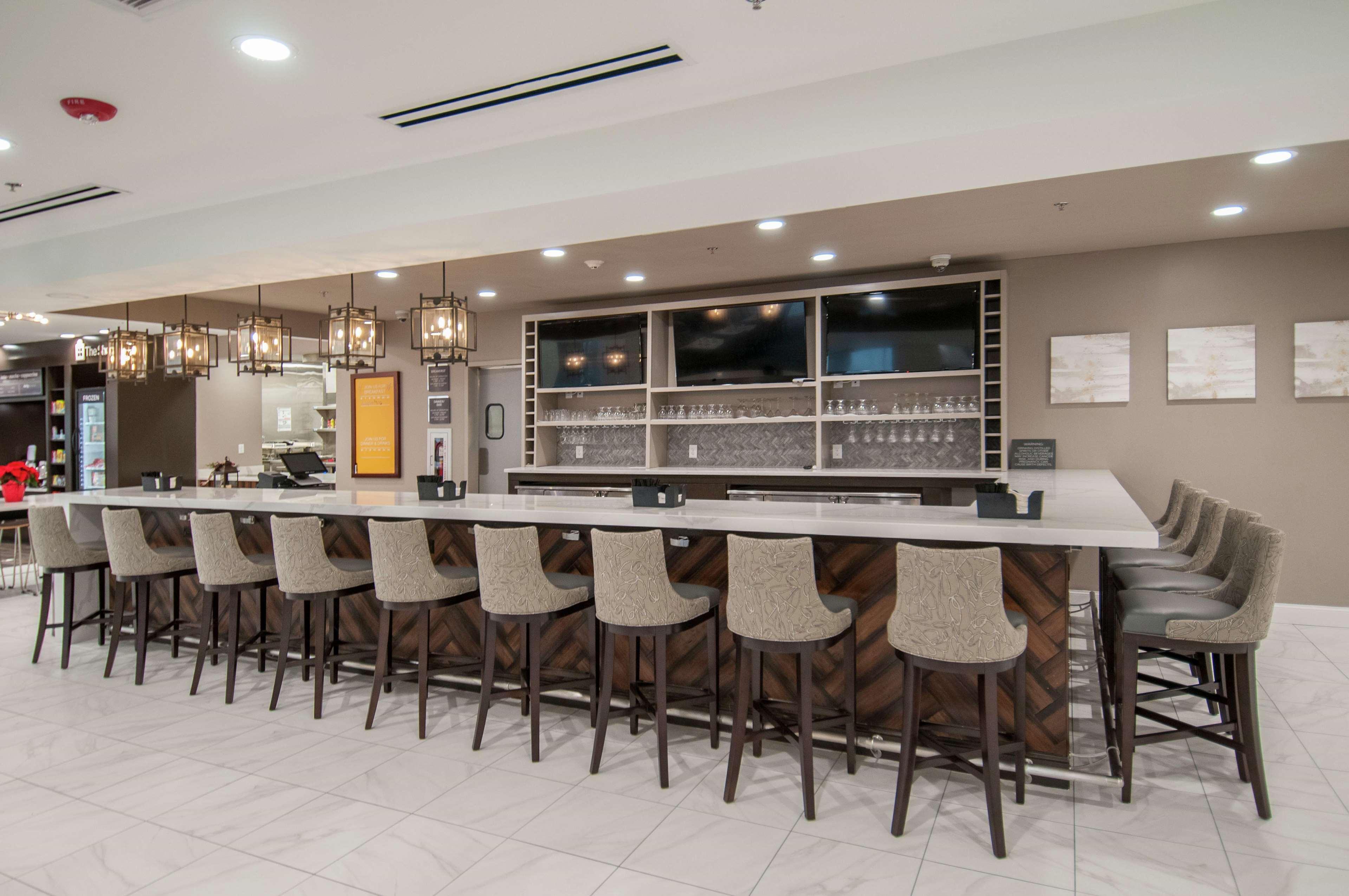 Hilton Garden Inn Jackson/Клінтон Екстер'єр фото