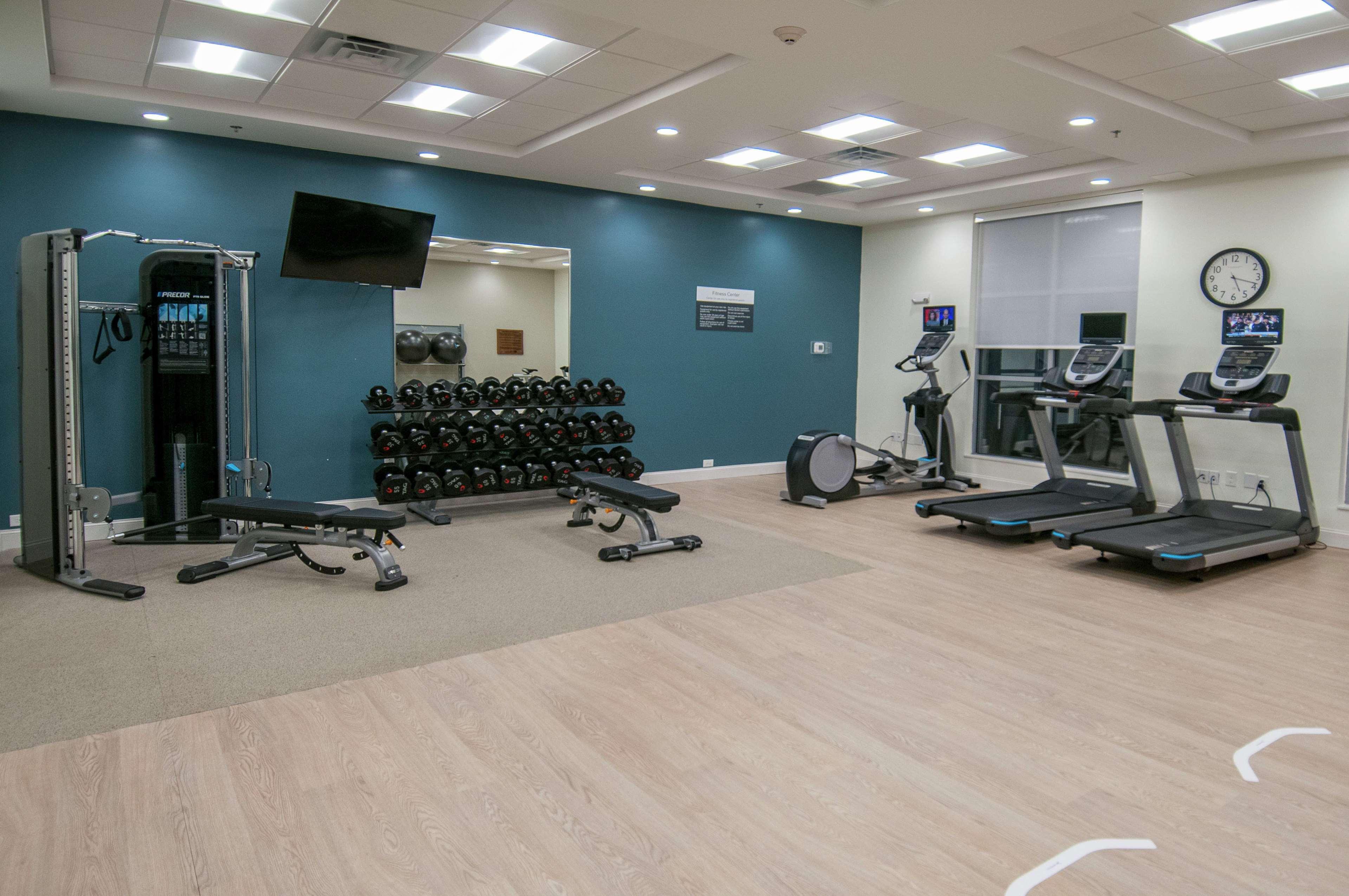 Hilton Garden Inn Jackson/Клінтон Екстер'єр фото