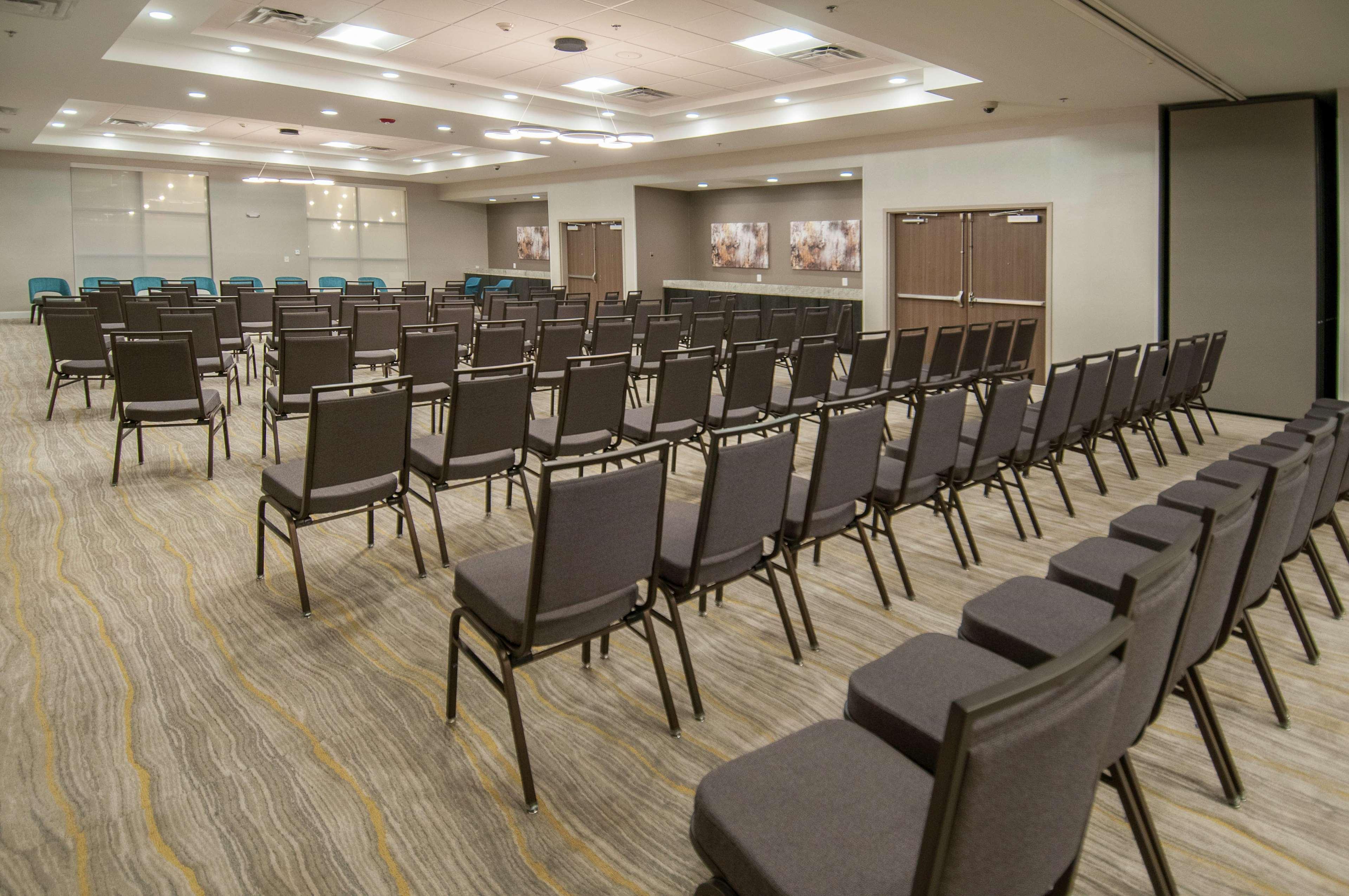 Hilton Garden Inn Jackson/Клінтон Екстер'єр фото