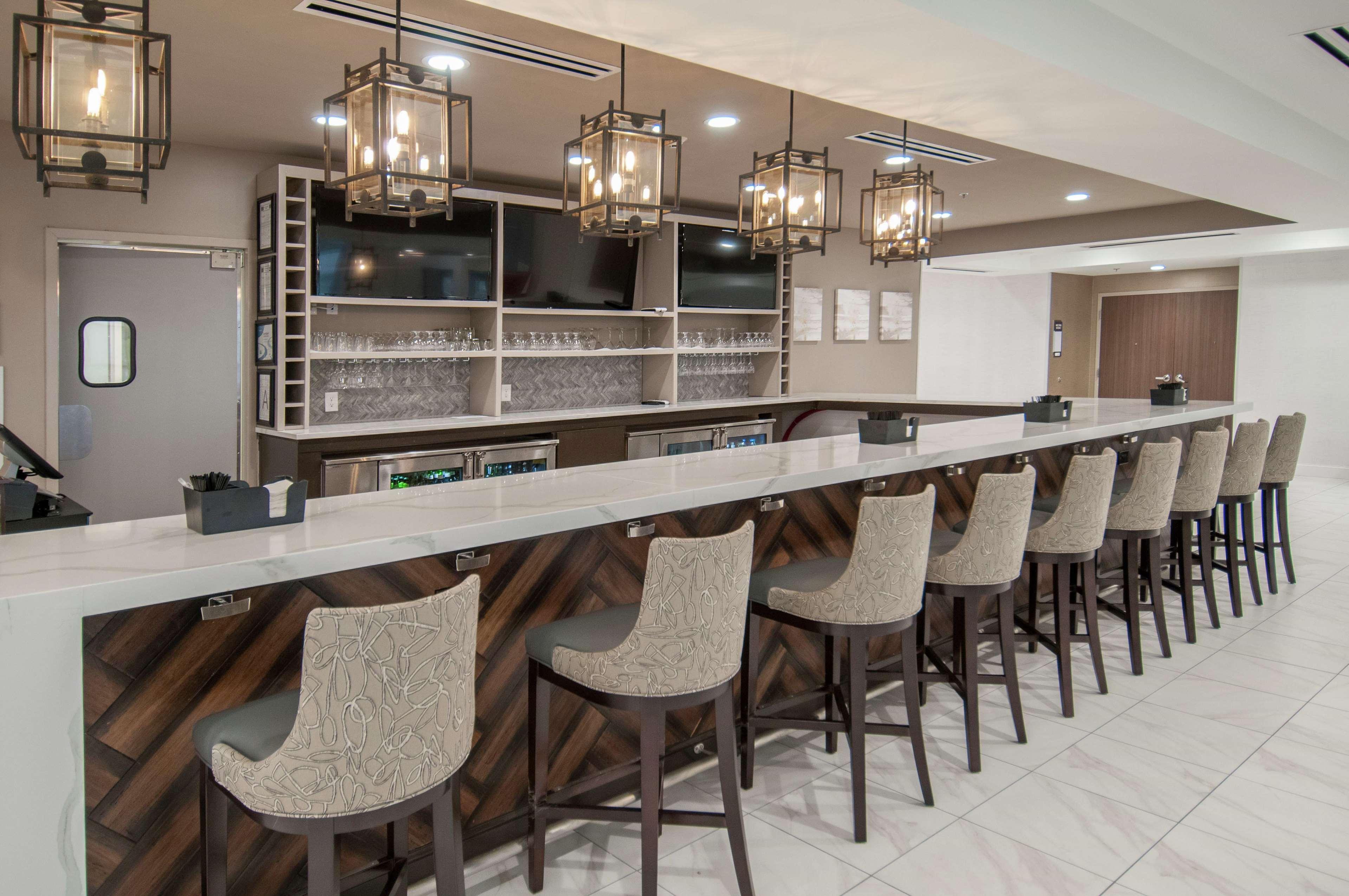Hilton Garden Inn Jackson/Клінтон Екстер'єр фото