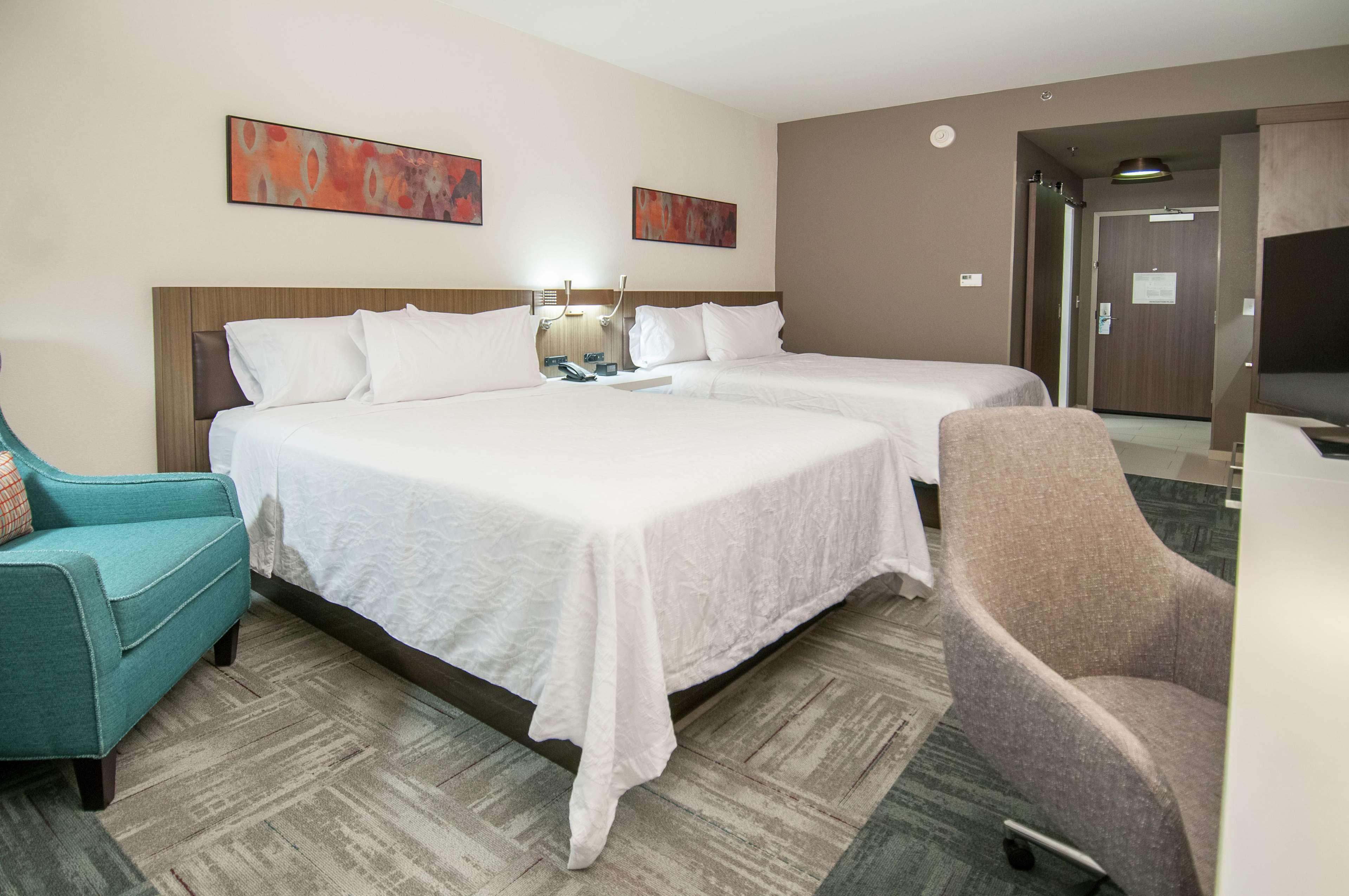 Hilton Garden Inn Jackson/Клінтон Екстер'єр фото