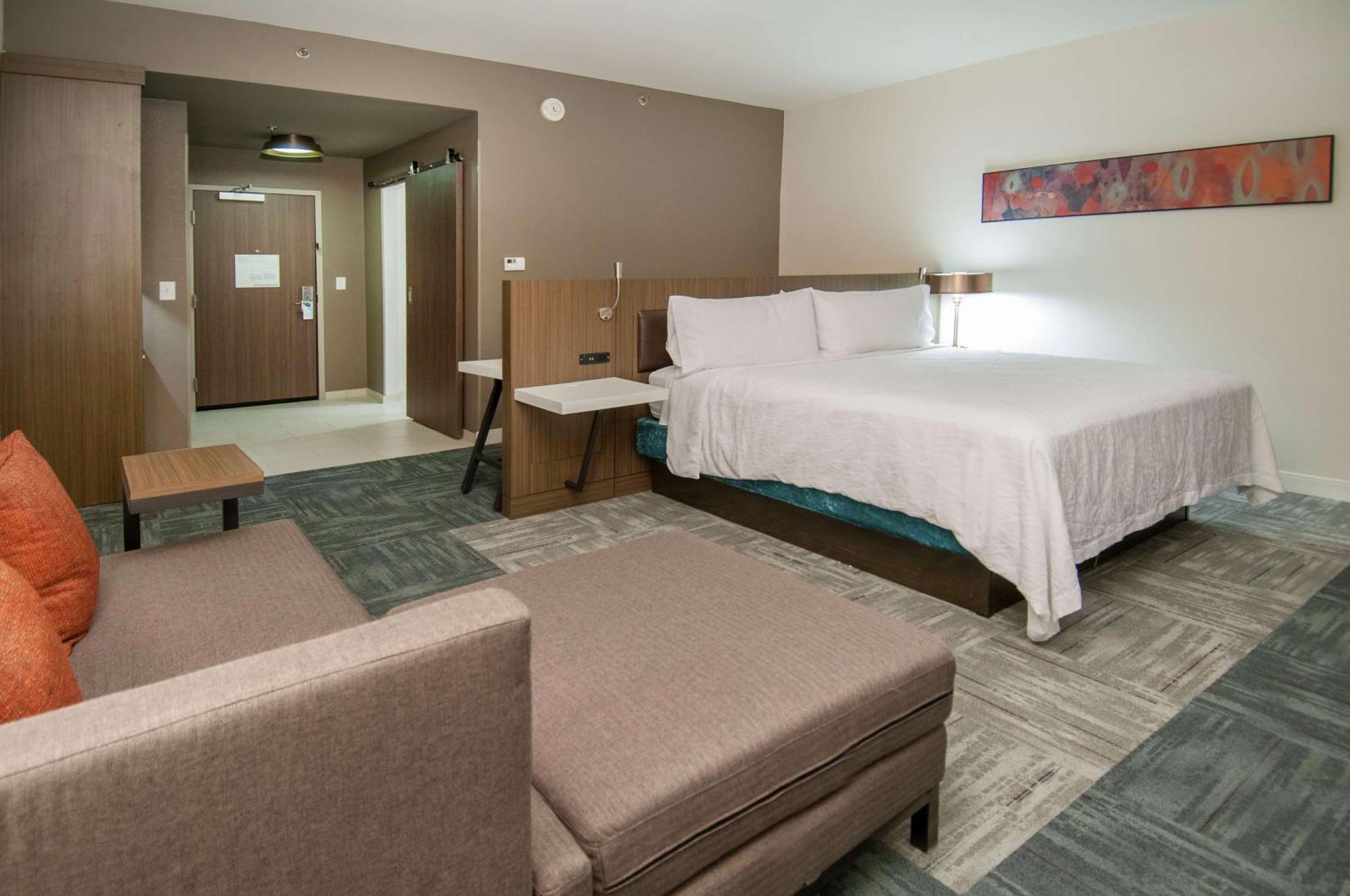 Hilton Garden Inn Jackson/Клінтон Екстер'єр фото