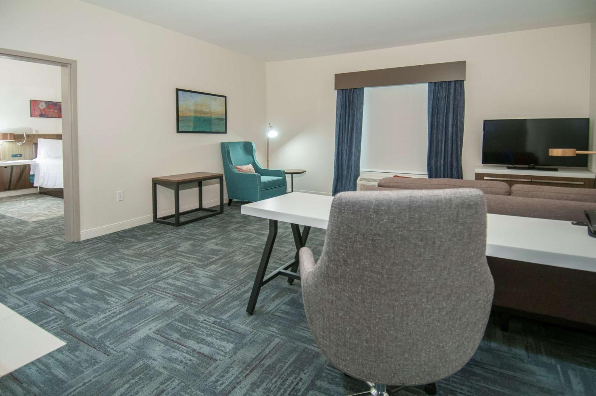 Hilton Garden Inn Jackson/Клінтон Екстер'єр фото